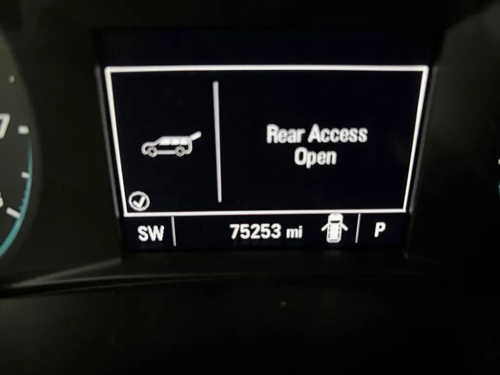 Used 2019 Chevrolet Equinox LS w/ LPO, Cargo Package FWD image 22