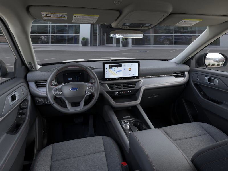 New 2025 Ford Explorer Active image 10