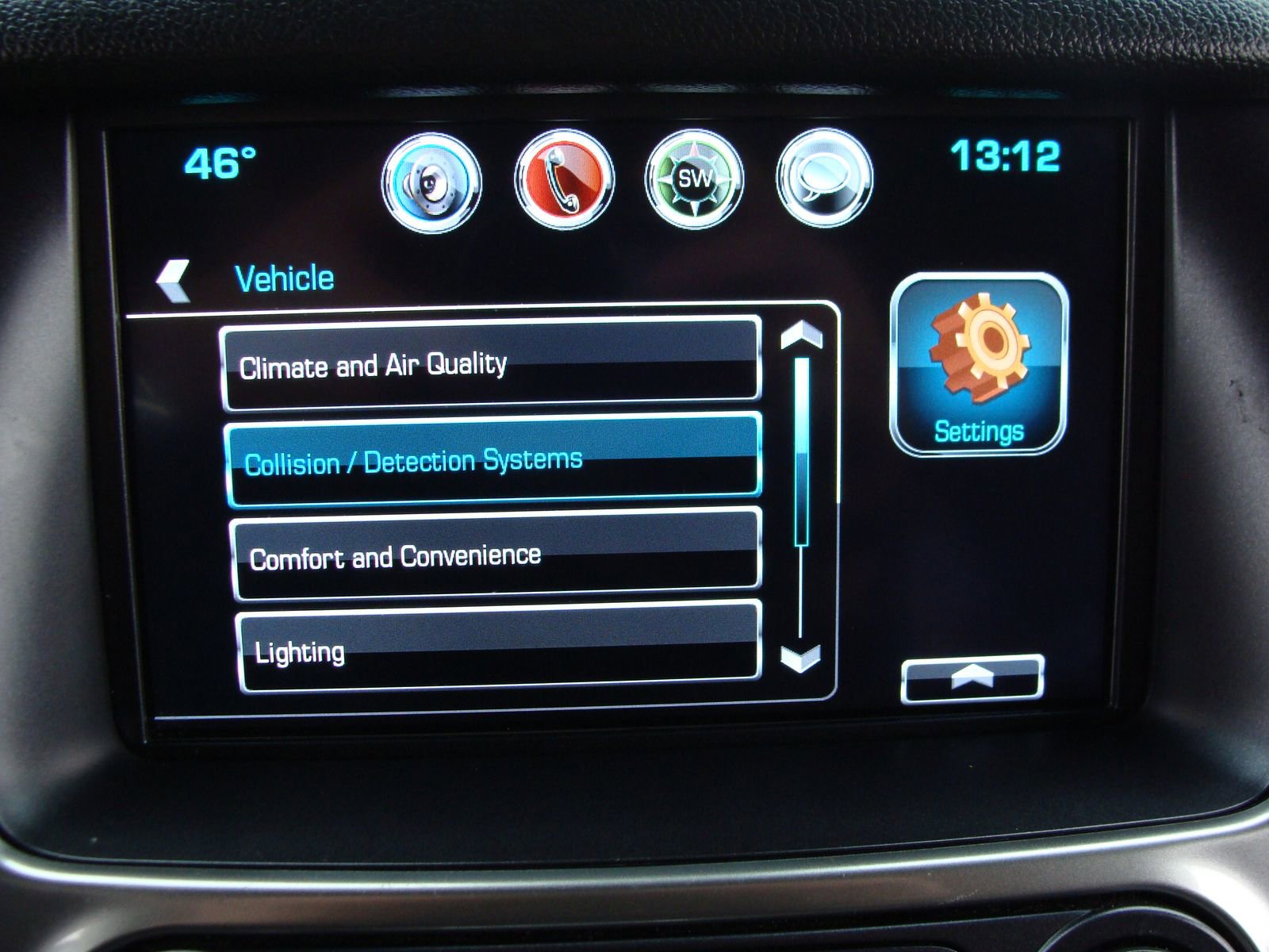 Used 2016 Chevrolet Suburban LT image 23