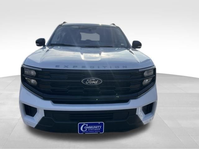 Used 2025 Ford Expedition Active AWD/4WD image 10