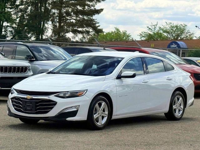 Used 2023 Chevrolet Malibu LT w/ Driver Confidence Package
