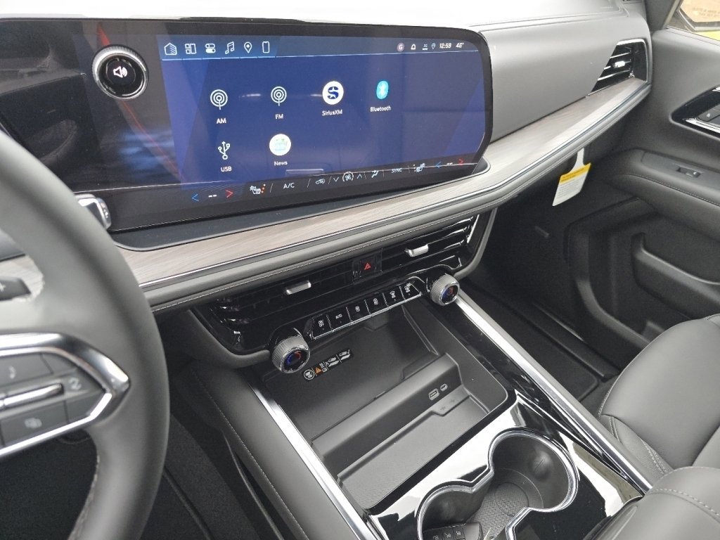 New 2026 Chevrolet Suburban LT w/ Comfort Package image 19