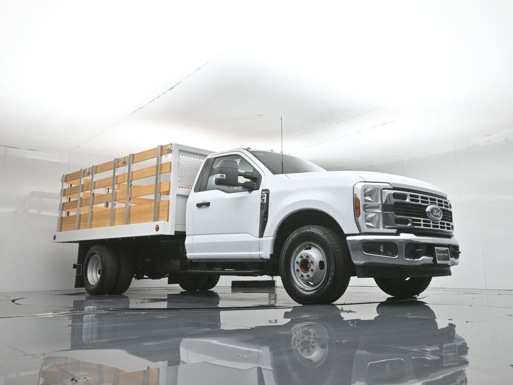 New 2025 Ford F350 XL w/ XL Chrome Package RWD image 40