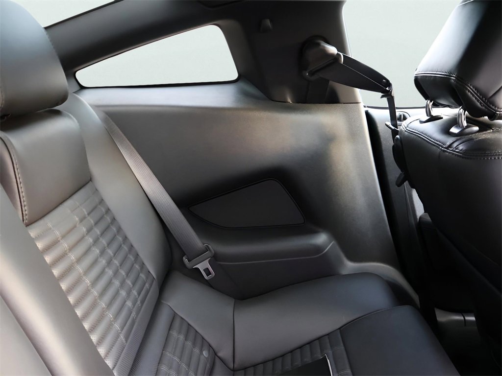 Used 2013 Ford Mustang Shelby GT500 image 17