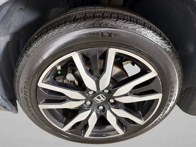Used 2019 Honda Pilot Touring image 13