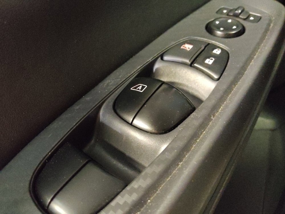 Used 2025 Nissan Sentra SV w/ Trunk Package FWD image 27