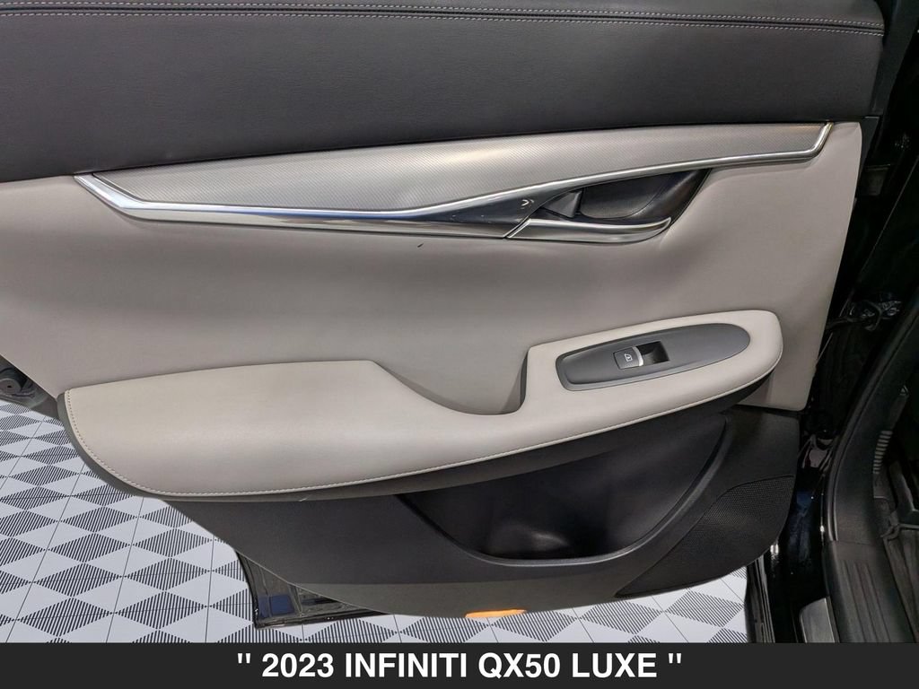 Used 2023 INFINITI QX50 Luxe AWD/4WD image 27