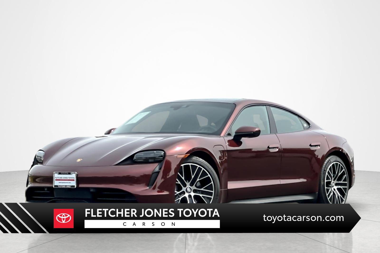 Used 2023 Porsche Taycan w/ Premium Package image 1