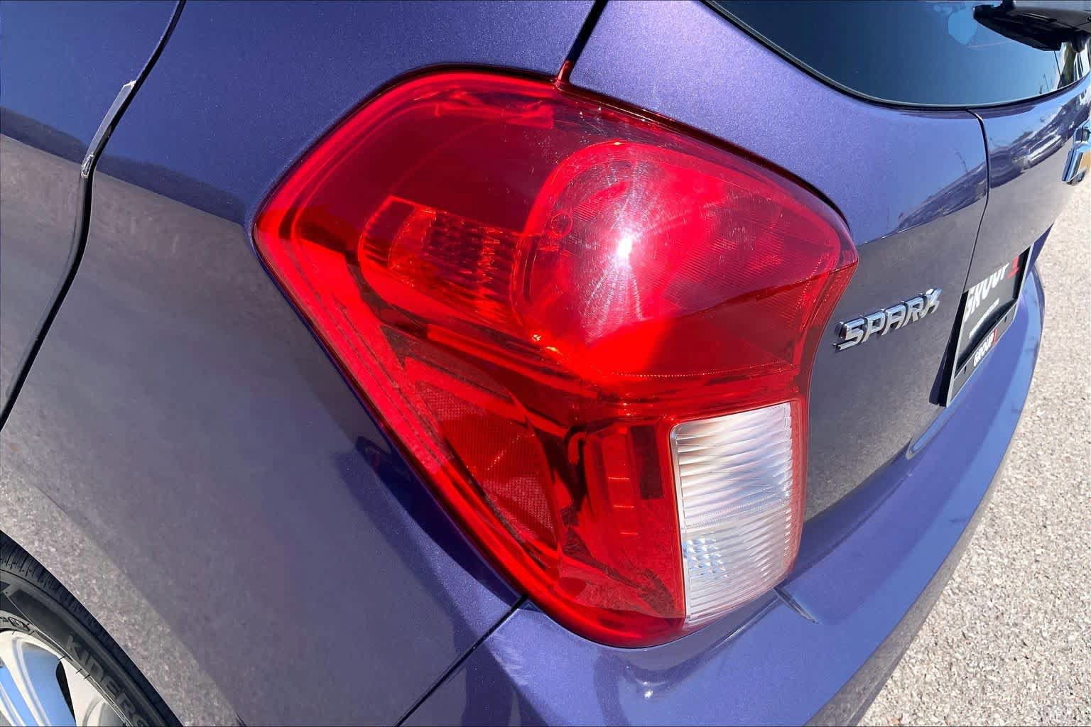 Used 2017 Chevrolet Spark LT FWD image 29