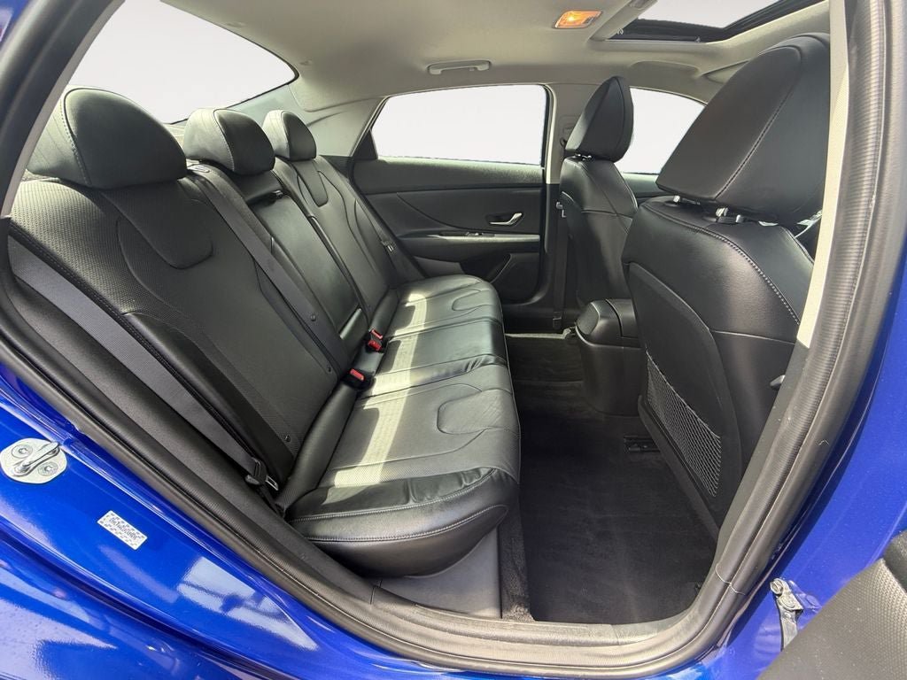 Used 2023 Hyundai Elantra Limited w/ Cargo Package FWD image 23