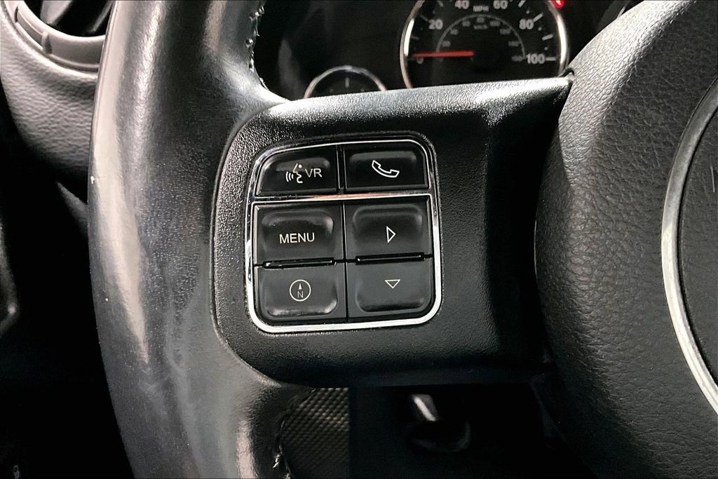 Used 2017 Jeep Wrangler Unlimited Willys image 11