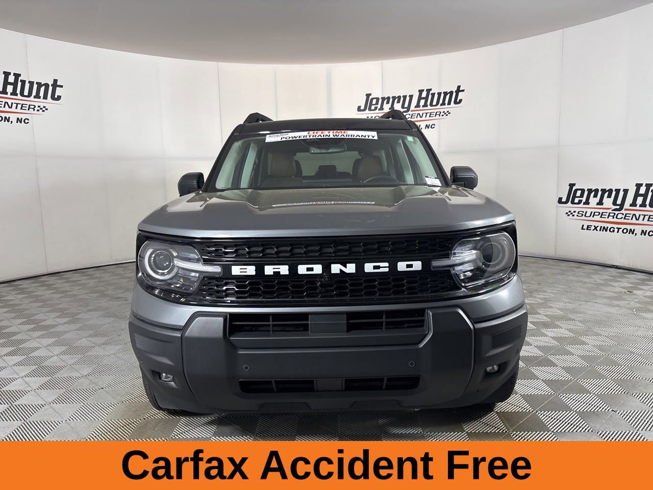 Used 2025 Ford Bronco Sport Outer Banks w/ Outer Banks Tech Package+ AWD/4WD image 3