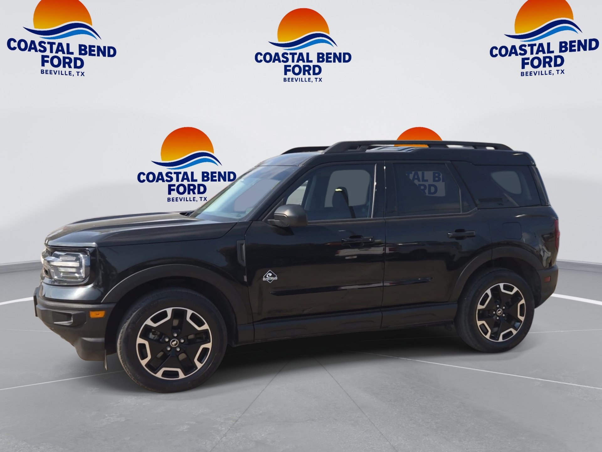 Used 2023 Ford Bronco Sport Outer Banks AWD/4WD image 4