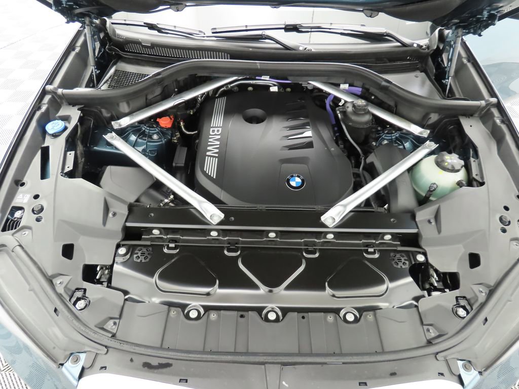 Used 2026 BMW X5 xDrive40i w/ Premium Package AWD/4WD image 32