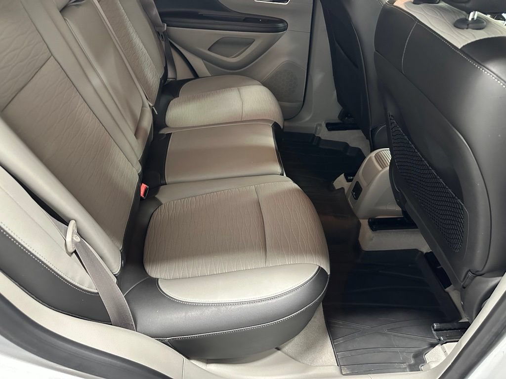 Used 2016 Buick Encore Convenience AWD/4WD image 51