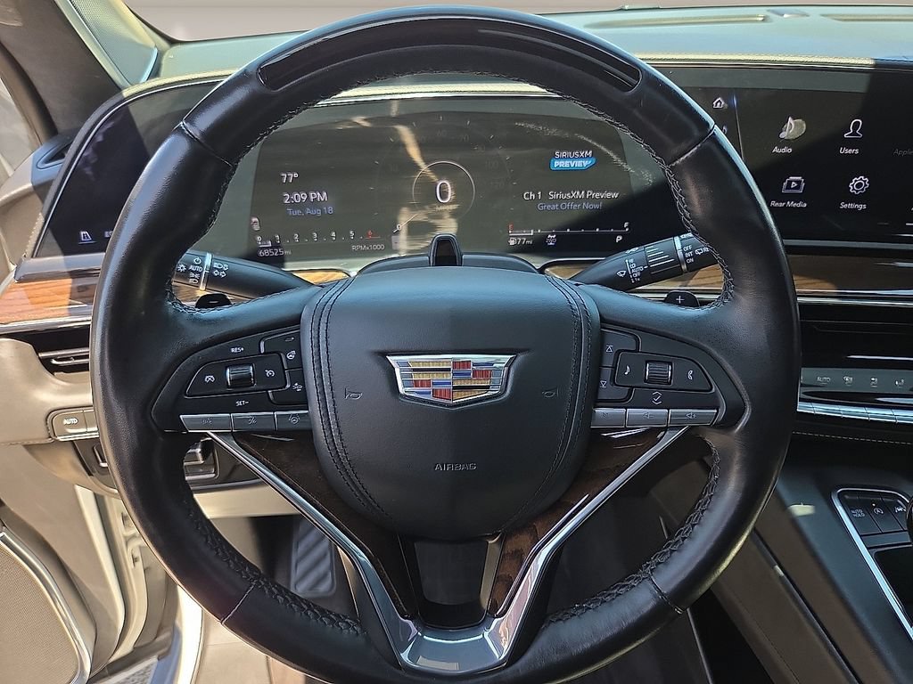 Used 2023 Cadillac Escalade Sport Platinum w/ LPO, ONYX Package AWD/4WD image 15
