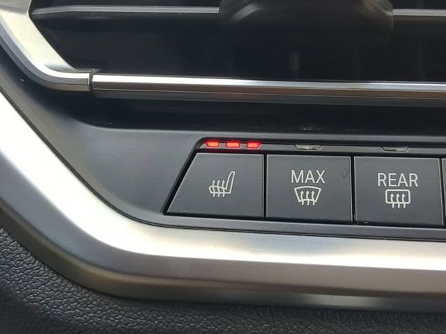 Used 2019 BMW 330i Sedan w/ Convenience Package image 26