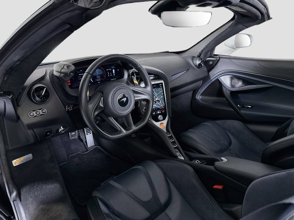 Used 2025 McLaren 750S Spider RWD image 9