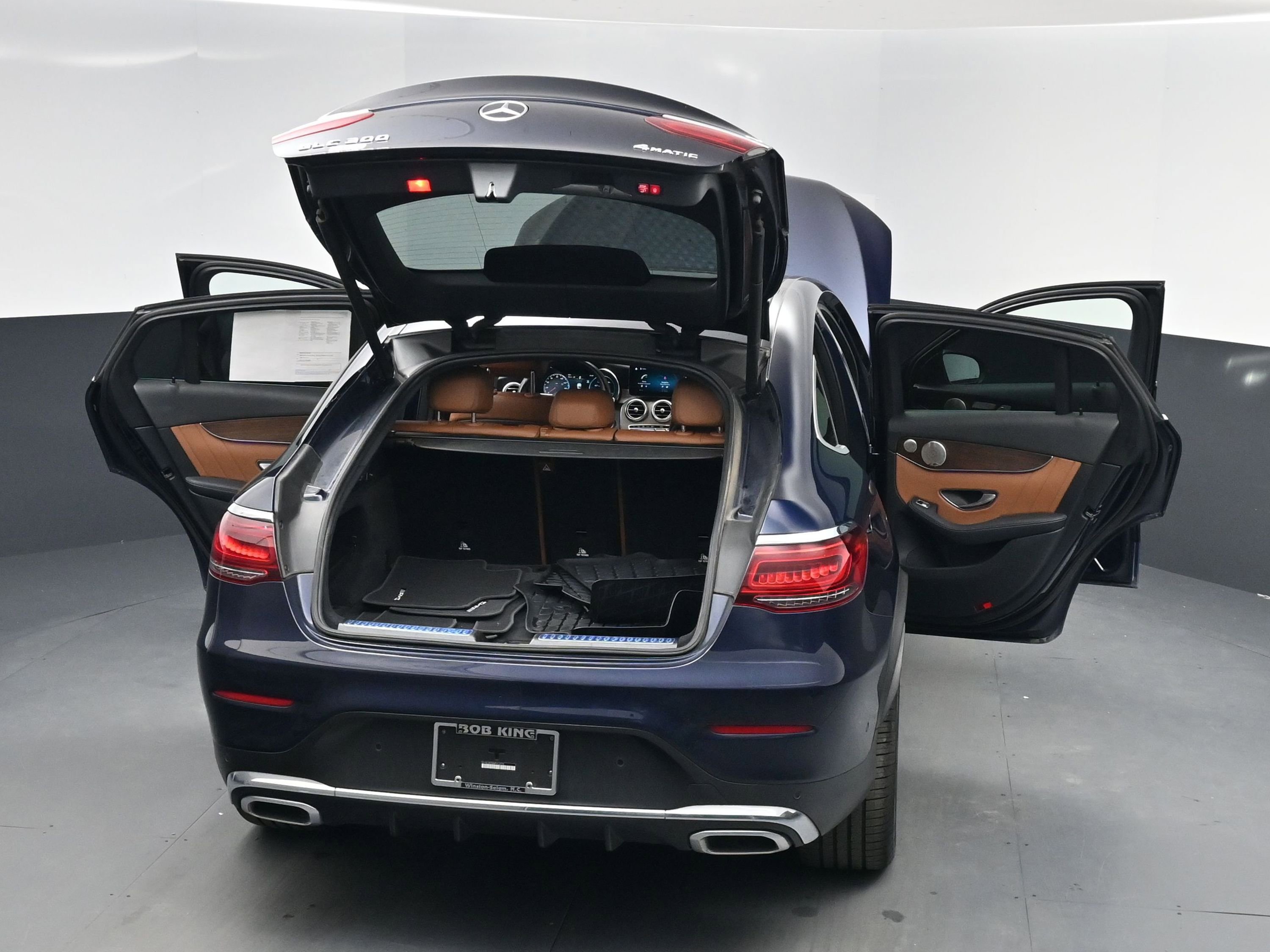 Used 2021 Mercedes-Benz GLC 300 4MATIC Coupe image 25