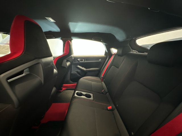 Used 2025 Honda Civic Type R image 11