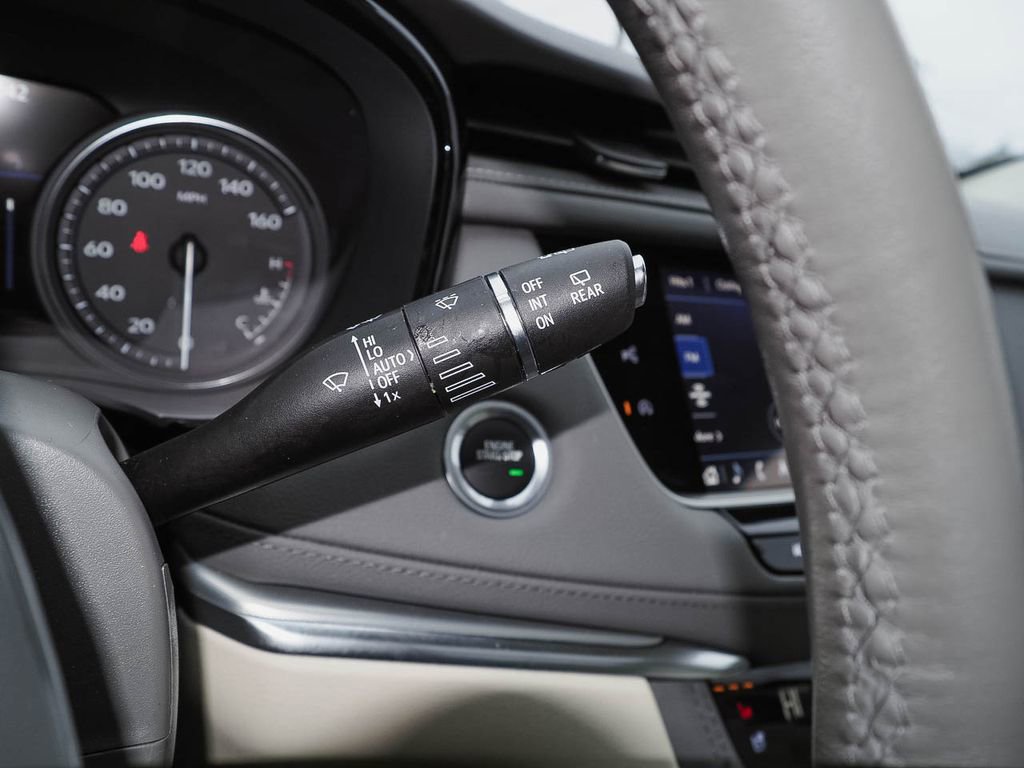 Used 2023 Cadillac XT5 Premium Luxury w/ Technology Package image 34