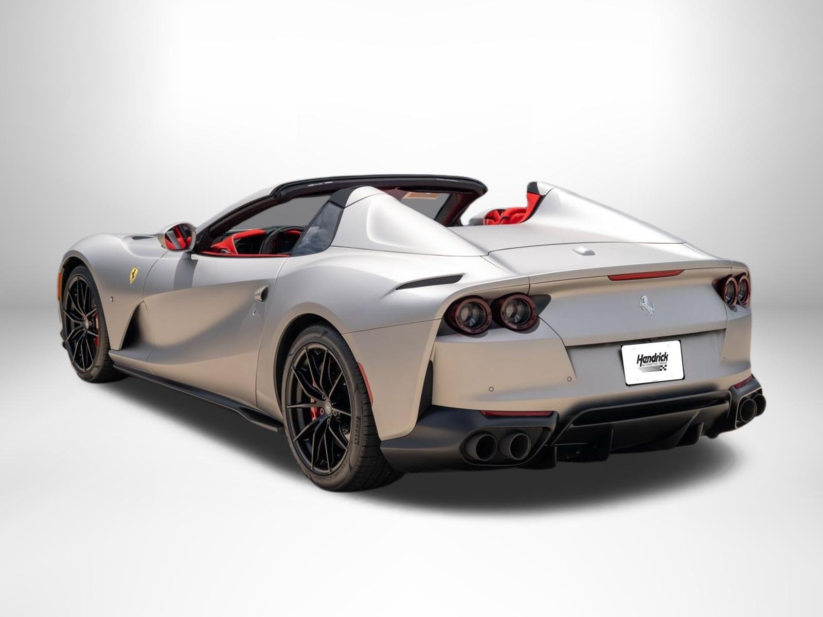 Used 2022 Ferrari 812 GTS RWD image 2