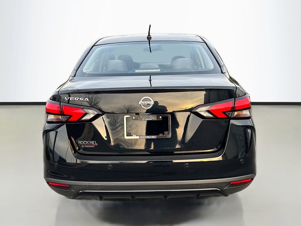 Used 2021 Nissan Versa S image 6