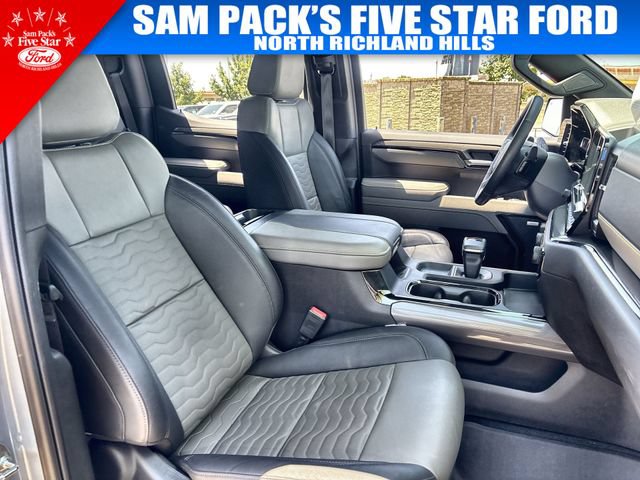 Used 2025 Chevrolet Silverado 1500 ZR2 w/ Technology Package AWD/4WD image 34