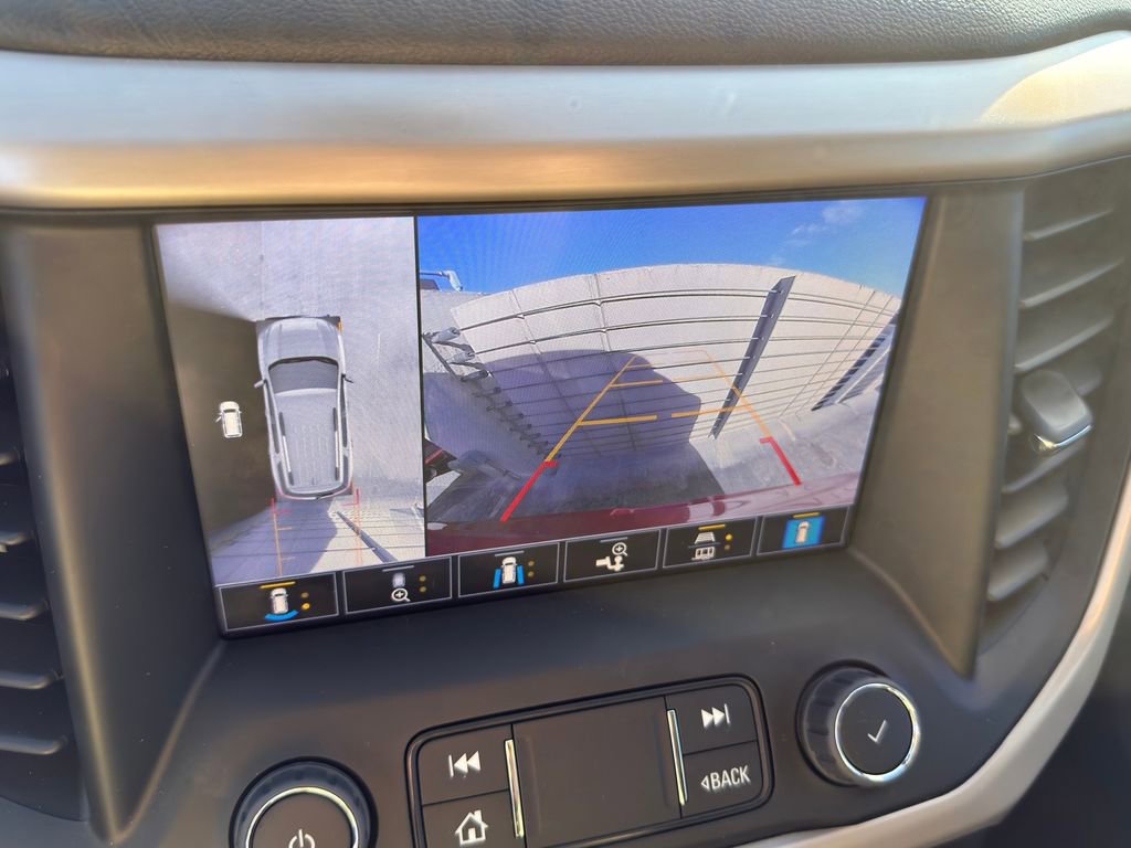 Used 2023 GMC Acadia Denali w/ Denali Ultimate Package image 24