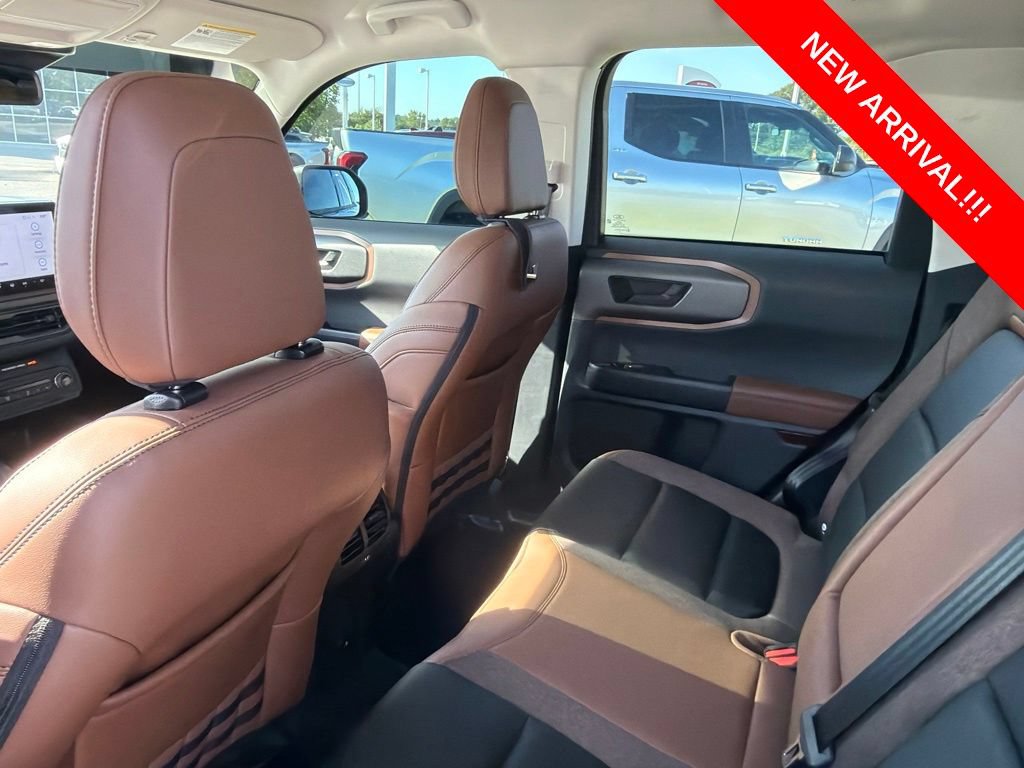 Used 2025 Ford Bronco Sport Outer Banks AWD/4WD image 8