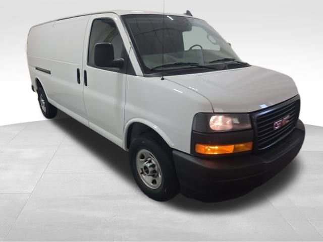 Used 2023 GMC Savana 2500 Extended image 2
