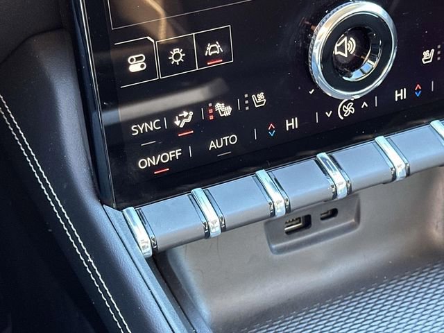 Used 2026 GMC Terrain Denali image 34