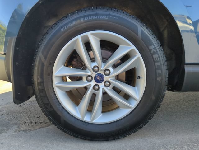 Used 2016 Ford Edge SEL w/ Equipment Group 201A FWD image 12
