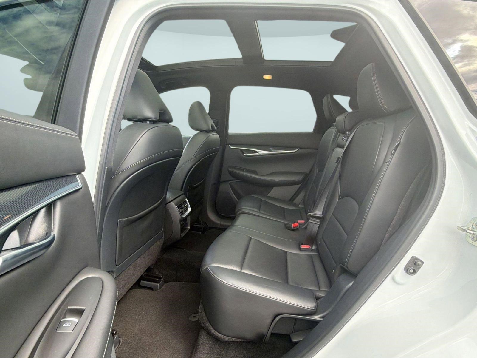 Used 2024 INFINITI QX50 Sport AWD/4WD image 14
