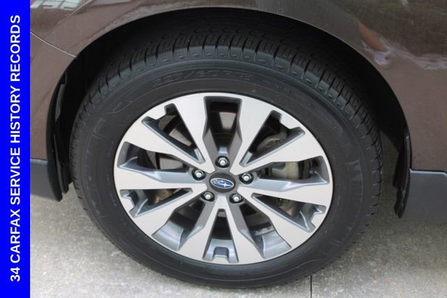 Used 2019 Subaru Outback 3.6R Touring image 12