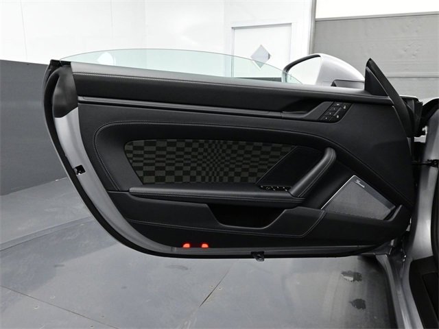 New 2026 Porsche 911 Carrera GTS image 8