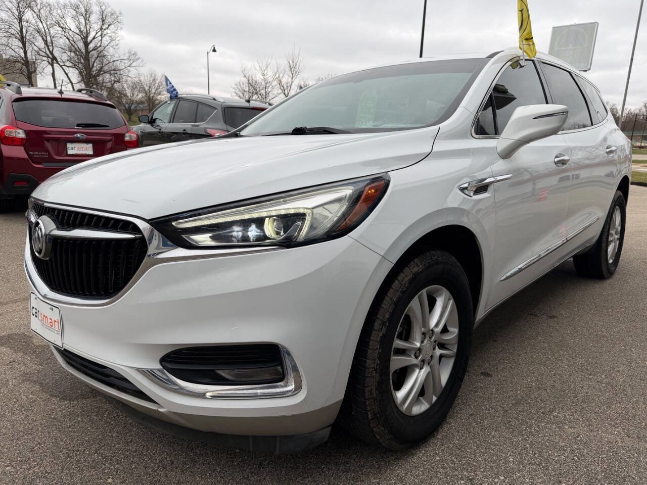 Used 2020 Buick Enclave Essence AWD/4WD image 11