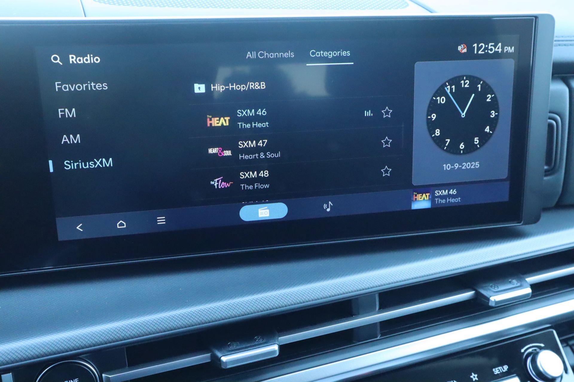 New 2026 Hyundai Santa Fe SE image 13