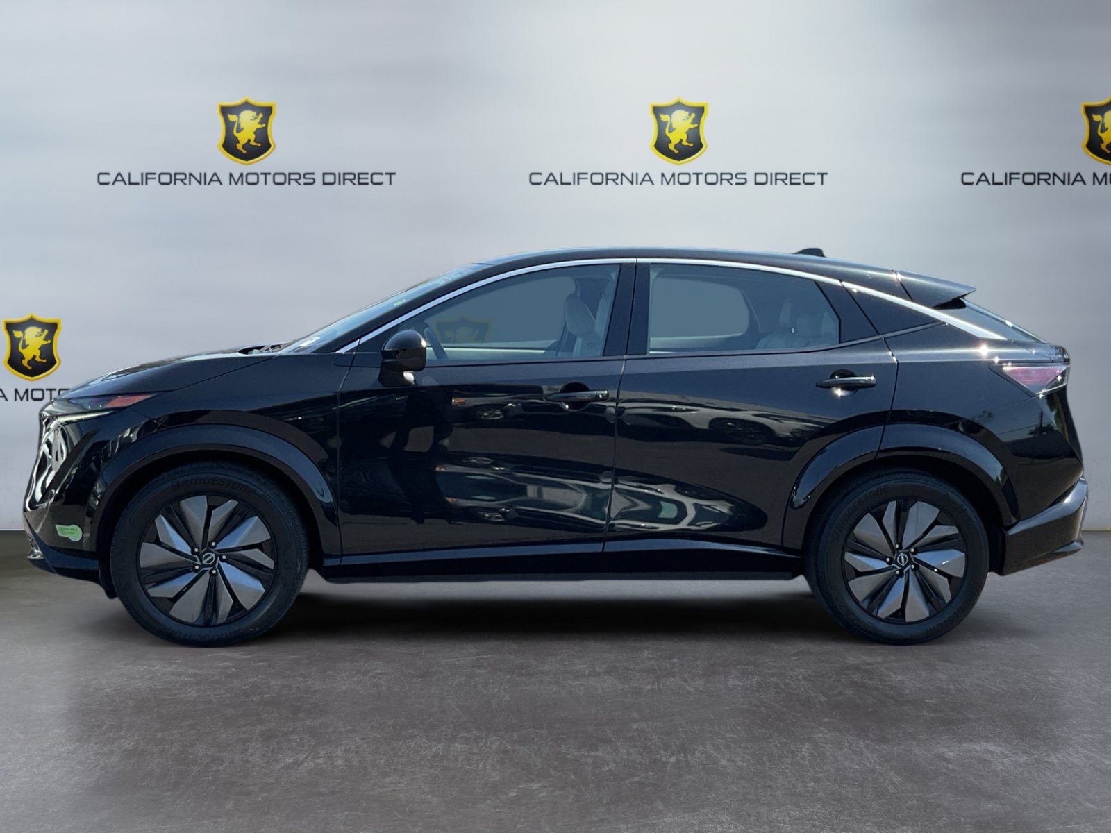 Used 2023 Nissan Ariya FWD image 8