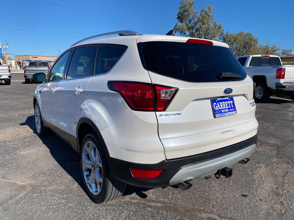 Used 2019 Ford Escape Titanium FWD image 25