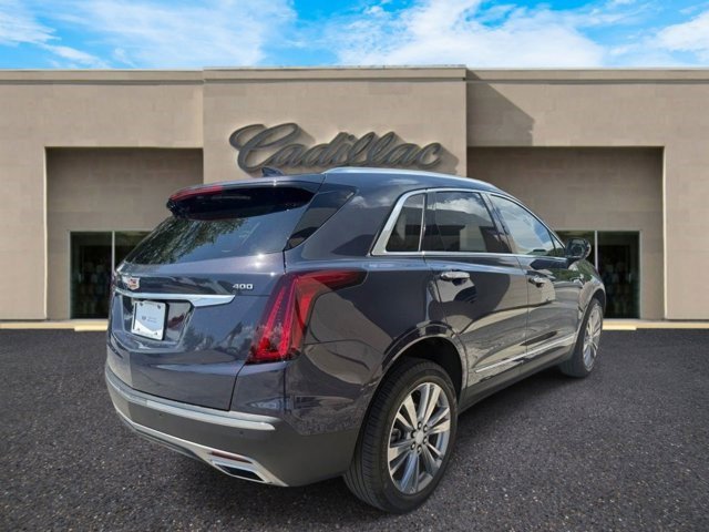Certified 2024 Cadillac XT5 Premium Luxury w/ Technology Package FWD image 3