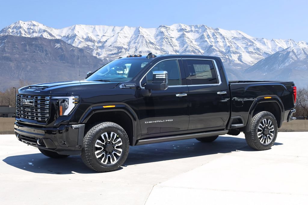 New 2026 GMC Sierra 3500 Denali Ultimate AWD/4WD image 2