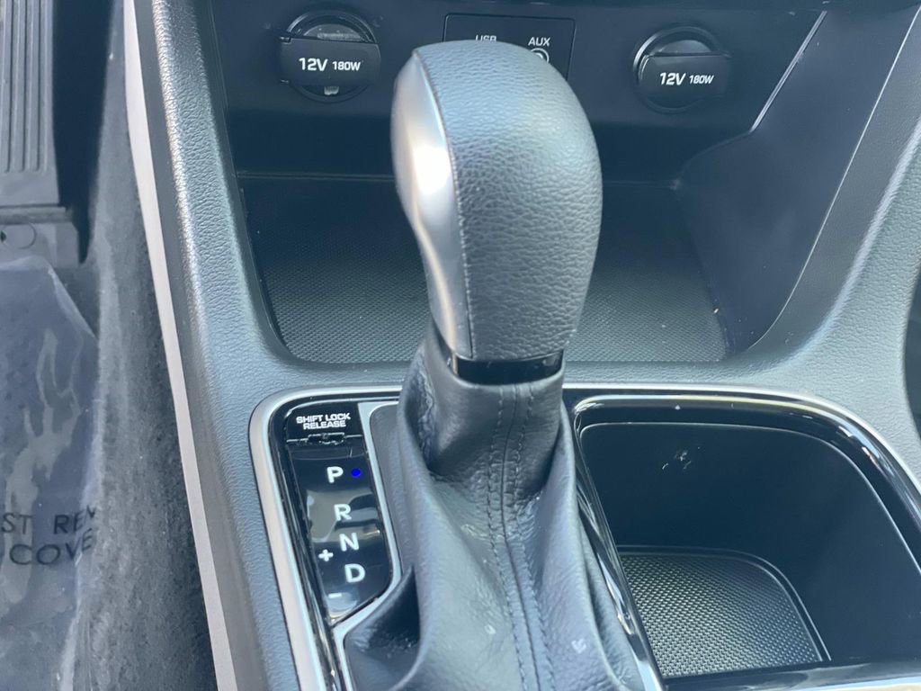 Used 2018 Hyundai Sonata SE image 12