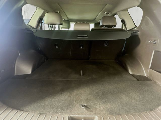 Used 2019 Hyundai Santa Fe Limited image 28
