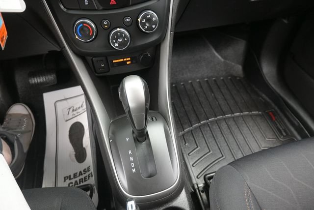 Used 2017 Chevrolet Trax LT FWD image 11
