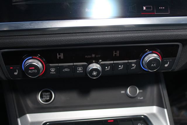 Used 2022 Audi Q3 2.0T Premium image 16