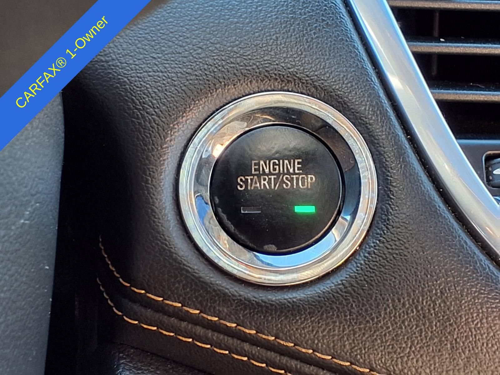 Used 2018 Chevrolet Trax Premier w/ Midnight Edition AWD/4WD image 29