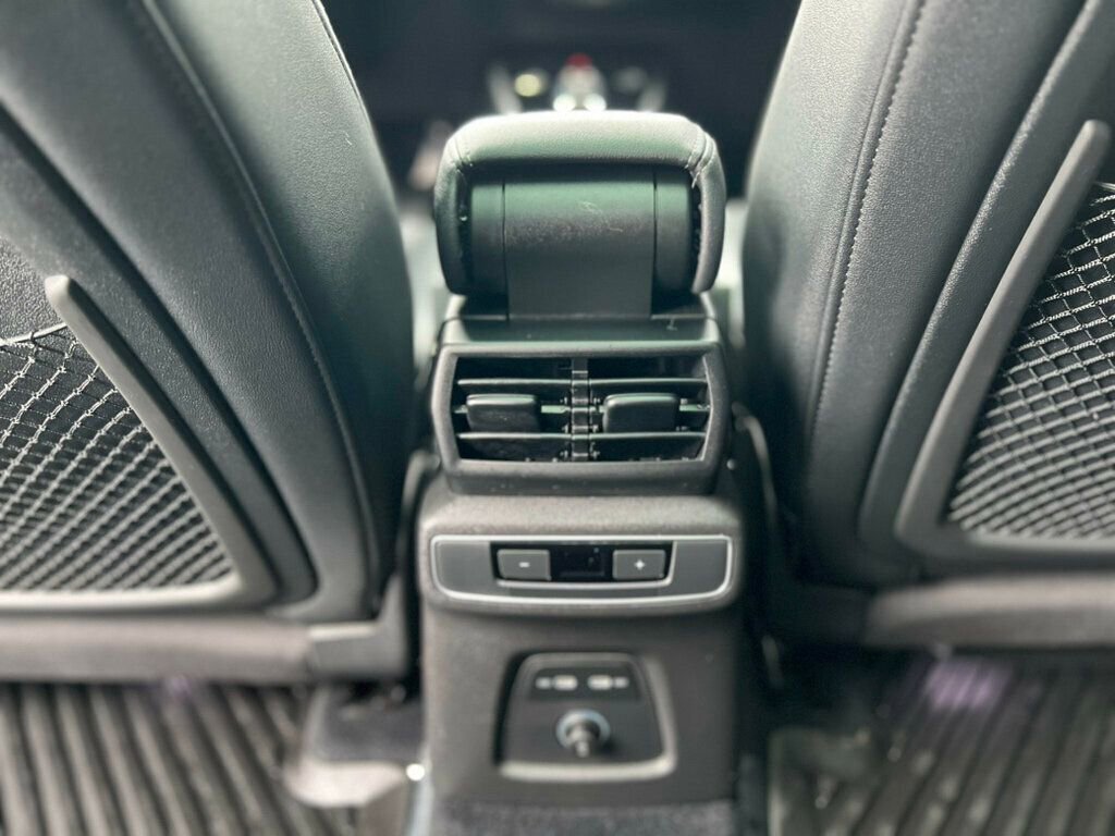 Used 2023 Audi Q4 e-tron Premium Plus w/ Premium Plus image 18