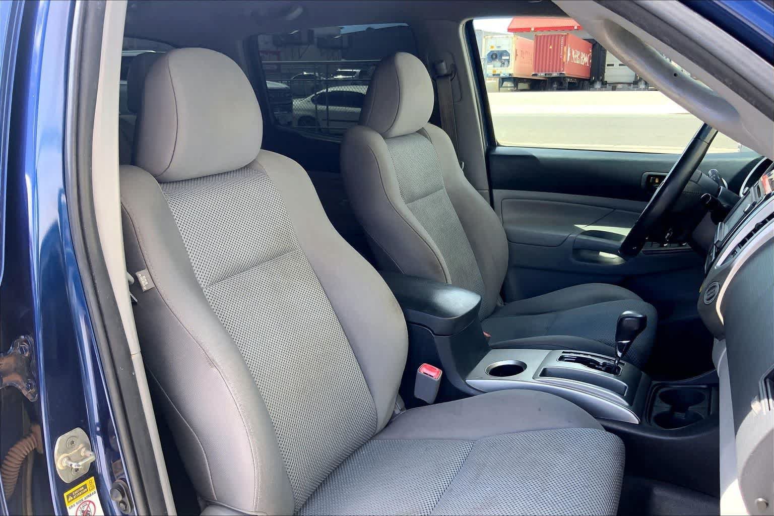 Used 2014 Toyota Tacoma PreRunner RWD image 13