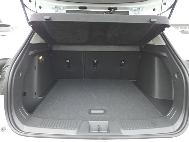 New 2026 Chevrolet Trax LT w/ Driver Confidence Package FWD image 23
